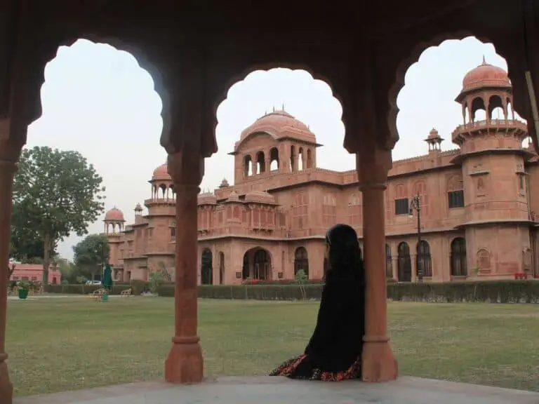 Best hotels in Bikaner Rajasthan India Faraway Notes feature