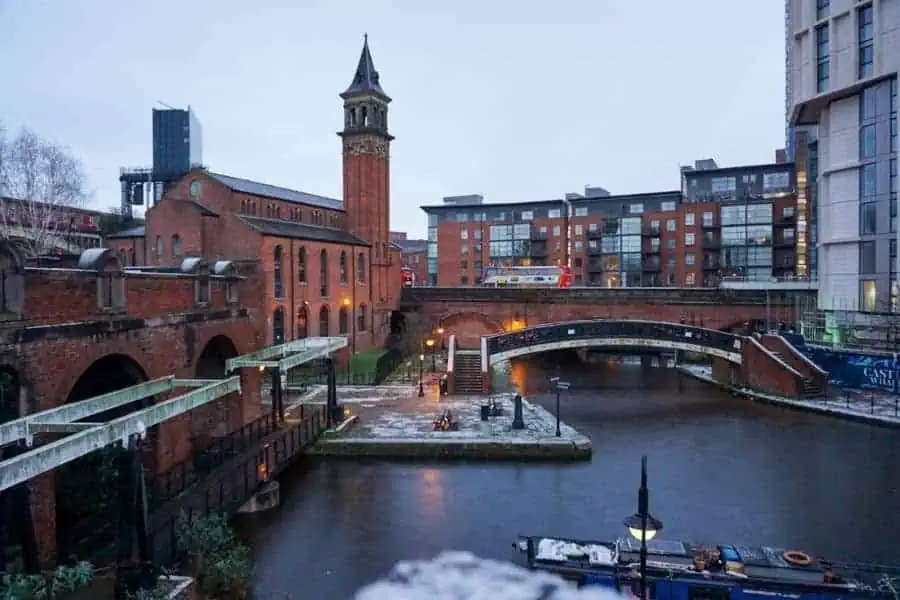 Day trips from London to Manchester UK Faraway Notes