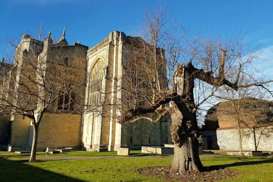 Day trips from london to Winchester Cathedral UK Faraway Notes