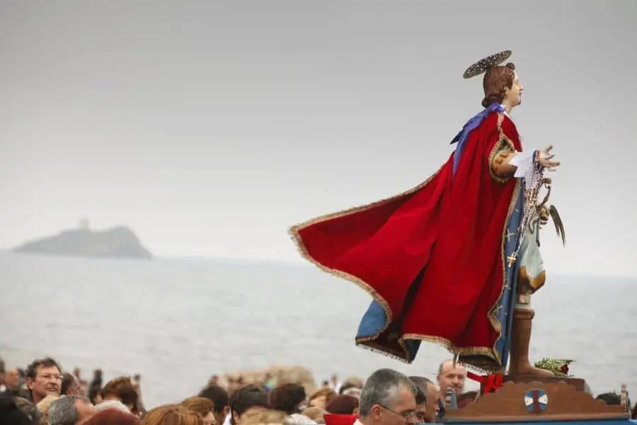 Festivals around world - SantEfisio Italy Faraway Notes