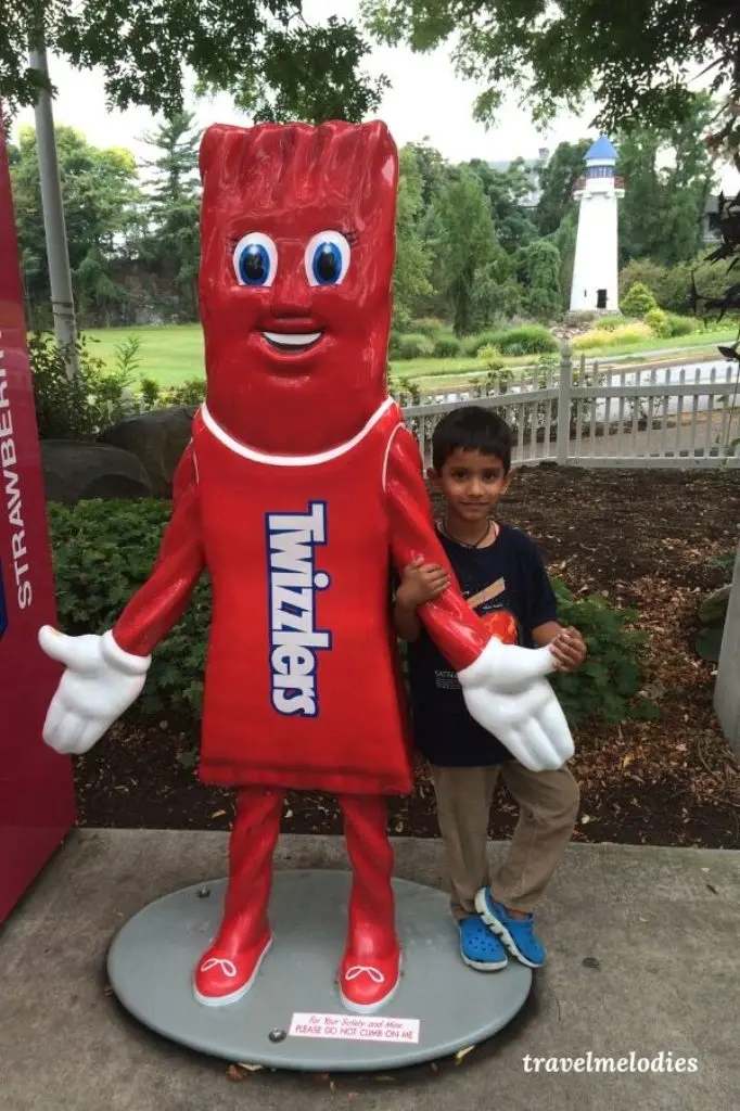 Hershey chocolate world candy