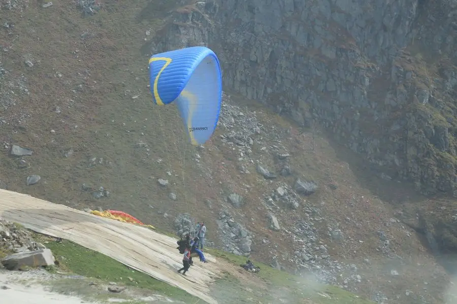 manali paragliding
