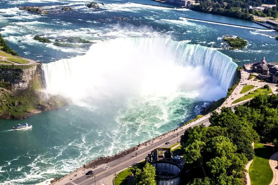 Niagara falls helicopter ride view