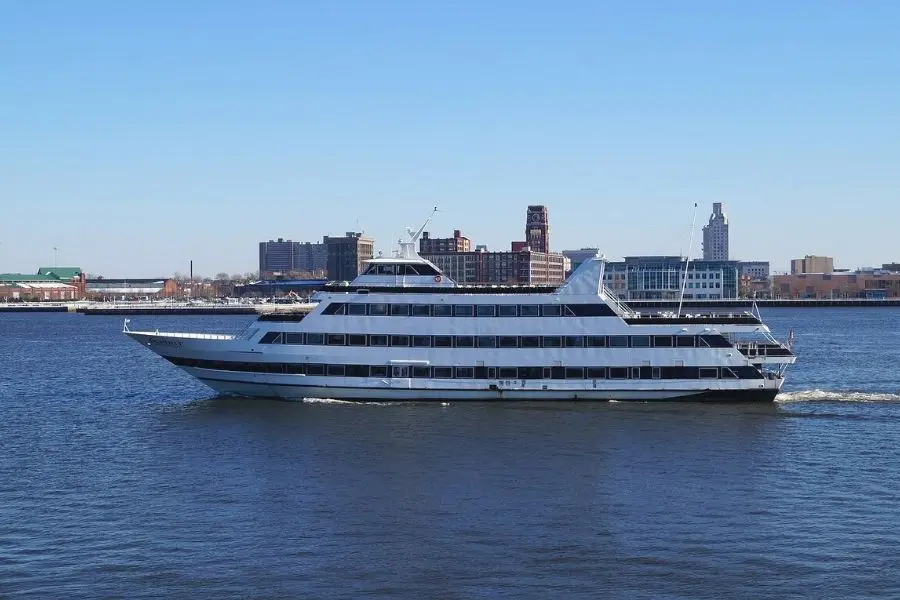 Philadelphia delaware river ferry