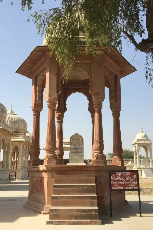 Royal cenotaph of male Bikaner Rajasthan Faraway Notes
