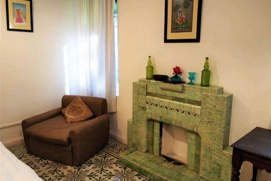 aesthetic decor jyoti niwas homestay palampur