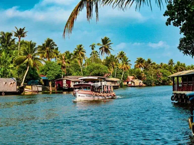 best places to visit in kerala with family kids