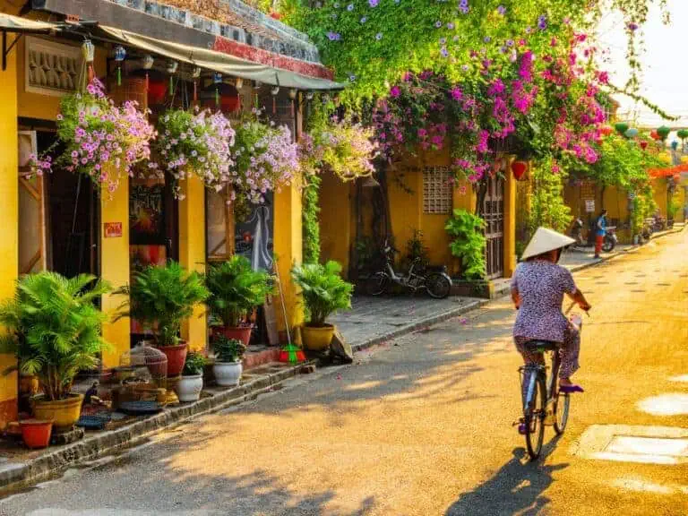 best top things to do in hoi an vietnam