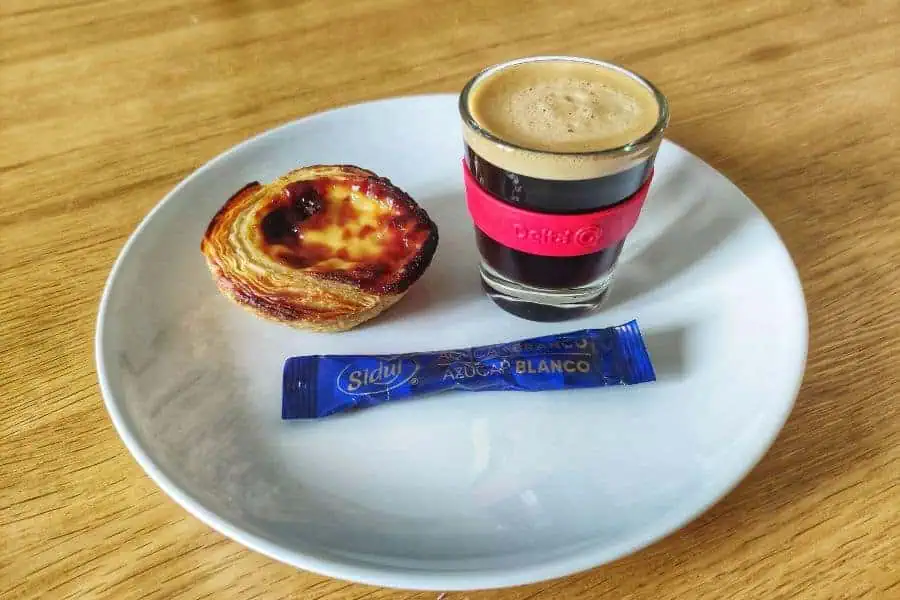 bica pastel de nata portugal coffee culture