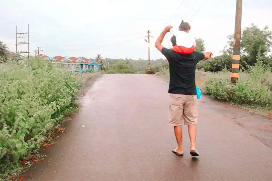 buddies papa mini me goa Faraway Notes family travel blog
