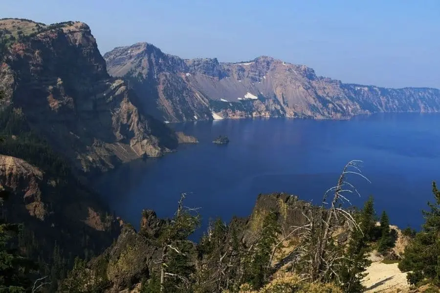 crater lake national park west coast usa