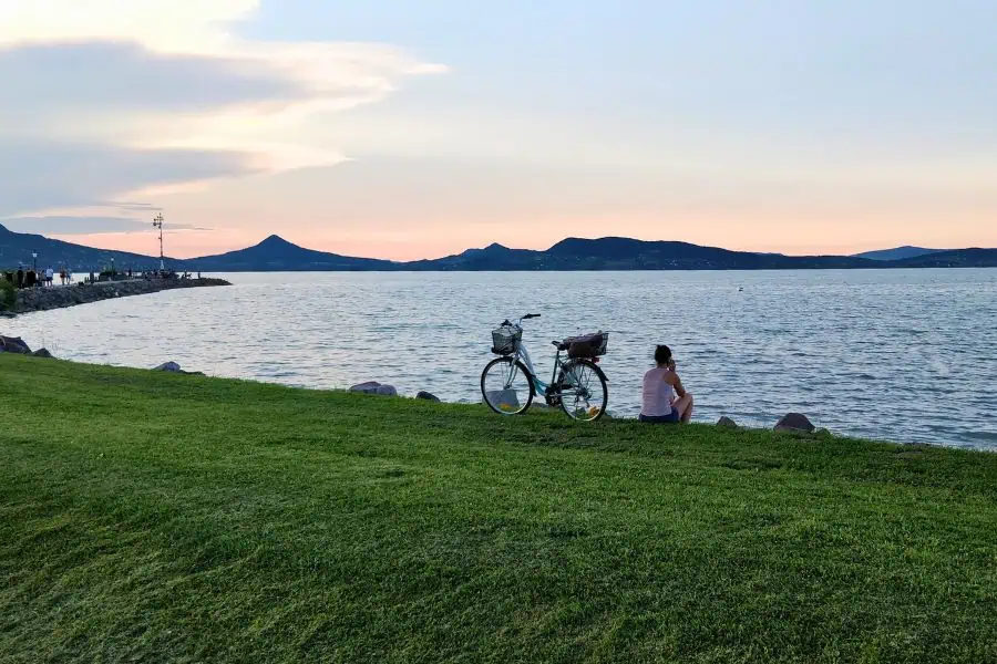 lake balaton day trip from budapest hungary