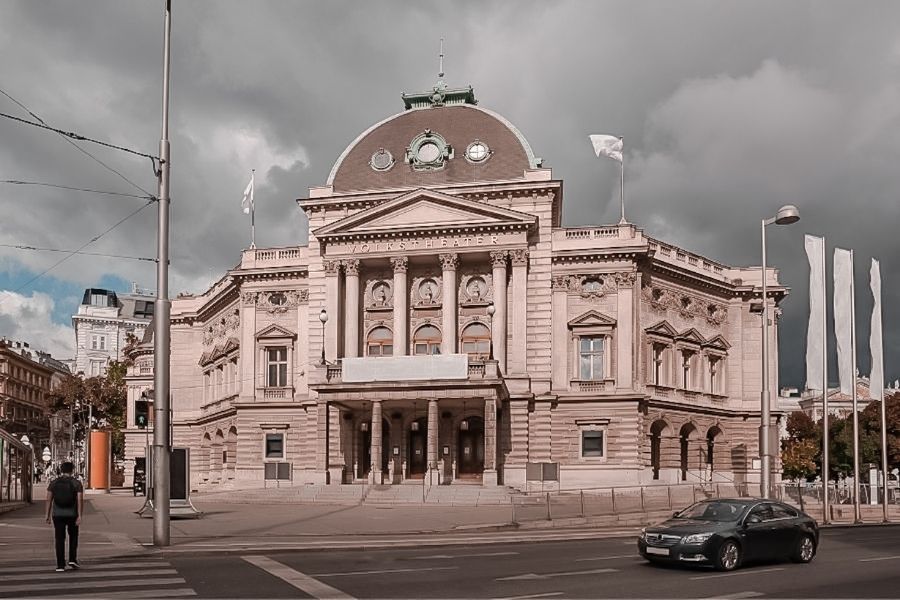 Volkstheater Margareten where to stay in vienna districts