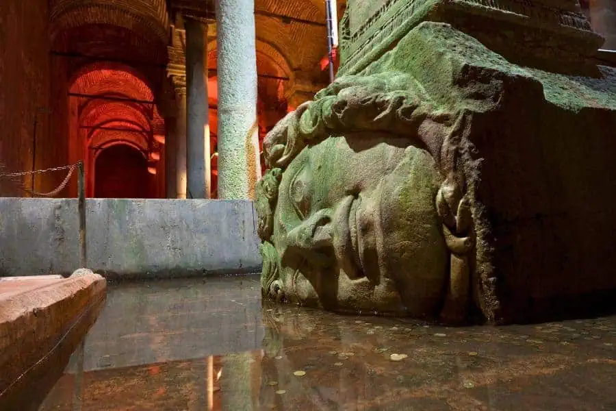medusa head basilica cistern istanbul two day itinerary