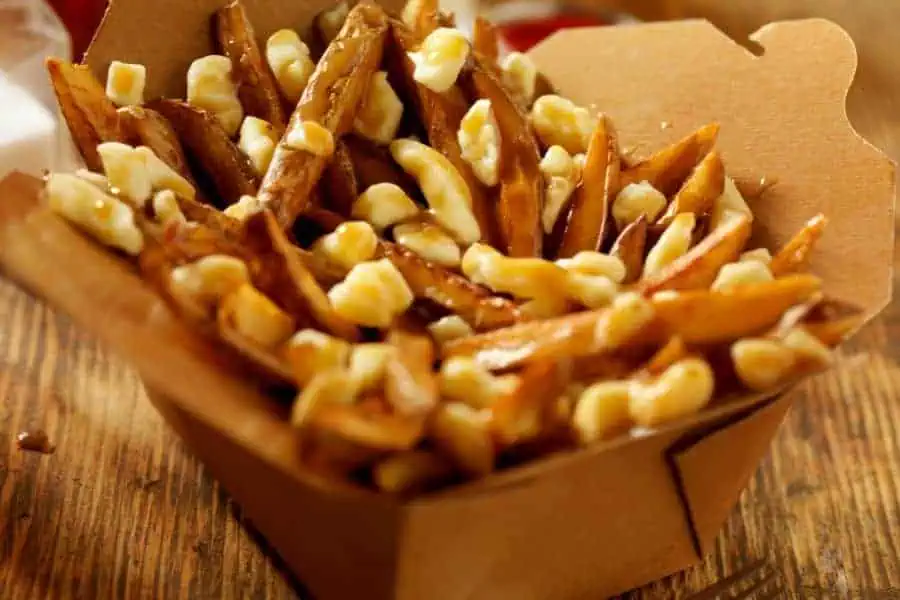 poutine canada traditional dish