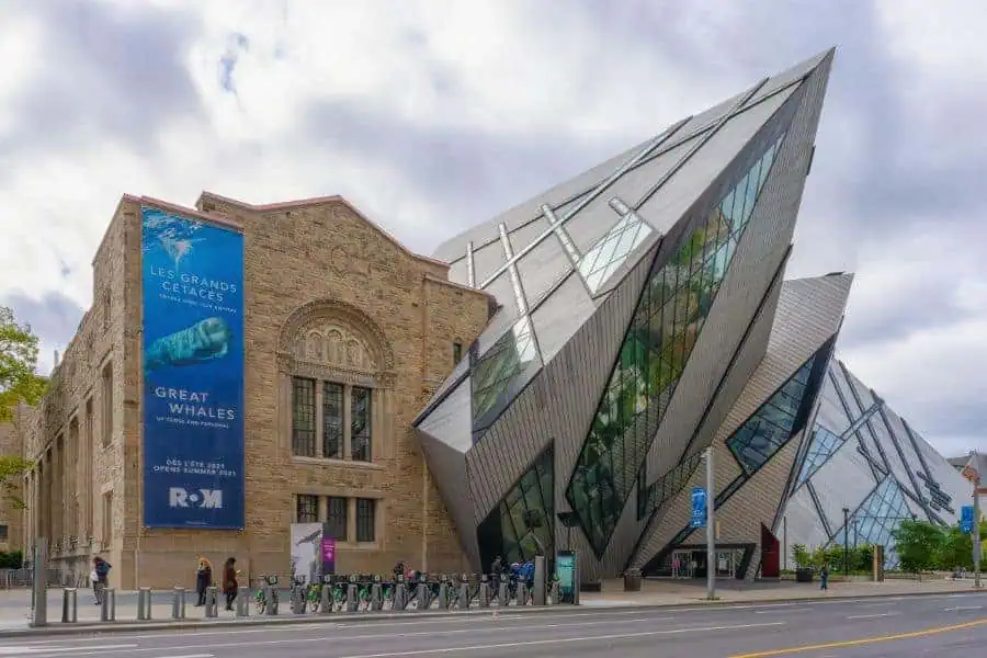 royal ontario museum toronto canada cultural institute