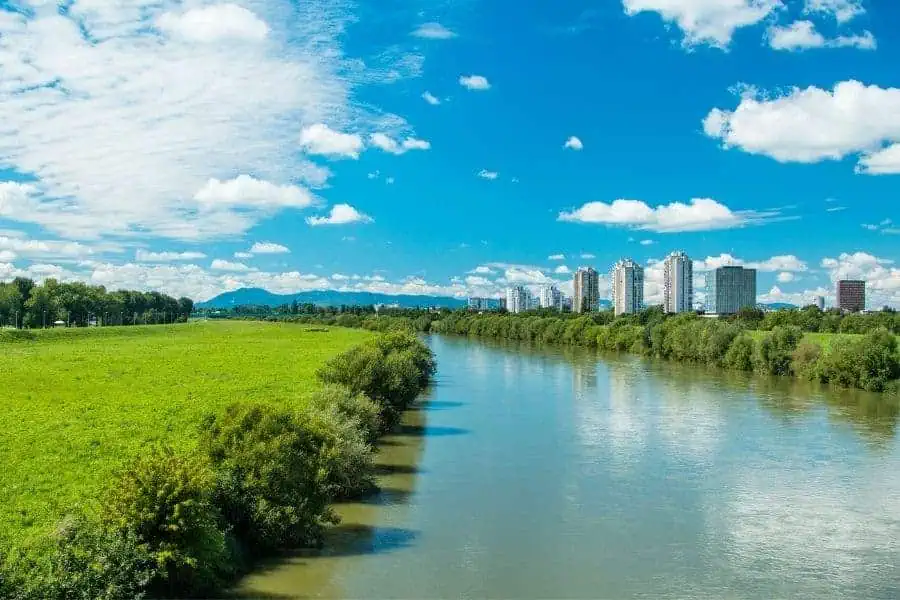 sava river novi zagreb skyline