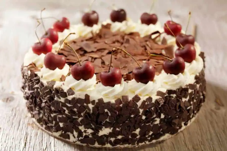 schwarzwälder kirschtorte german black forest cake