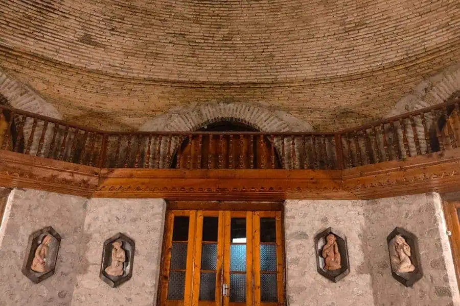 sheki caravanserai karvansaray hotel entrance to courtyard