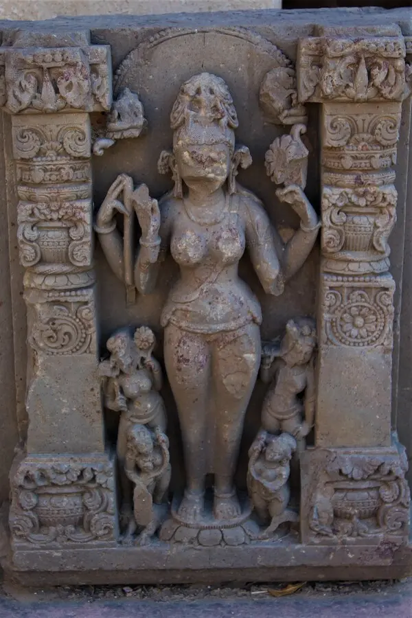 ancient stone sculptures at chand baori