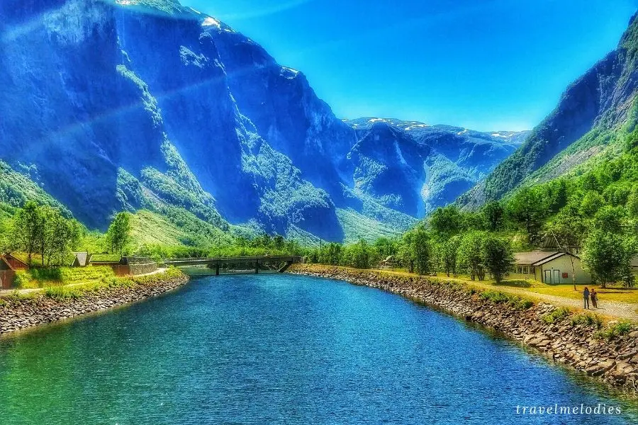 beauty of naerofjord flam gudvangen nærøydalselvi river norway