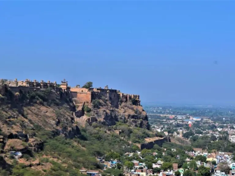 6 Best Places to Visit in Gwalior, Madhya Pradesh