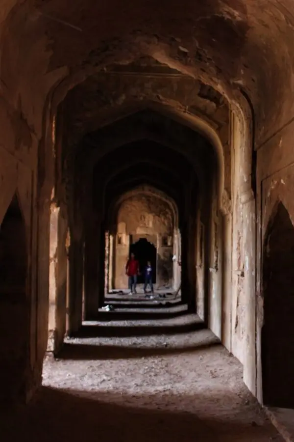 haunted places in india bhangarh fort