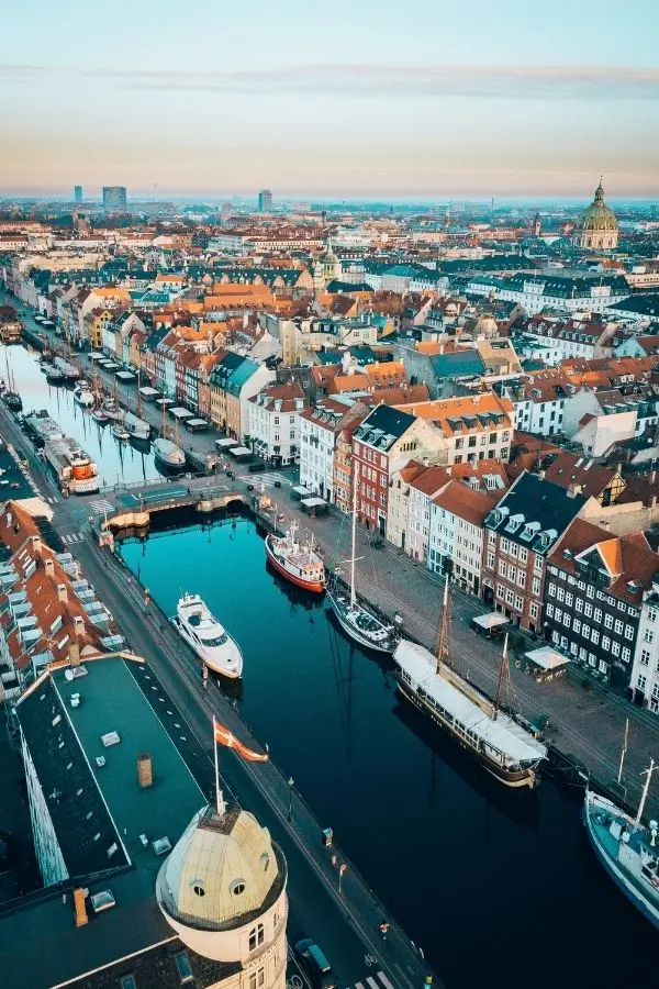 nyhavn copenhagen denmark