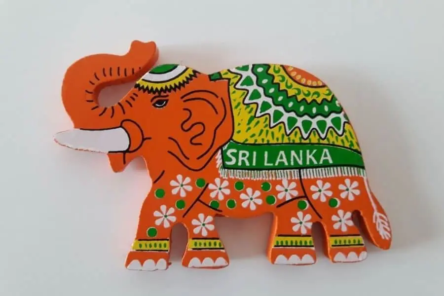 fridge magnets as souvenirs from sri lanka