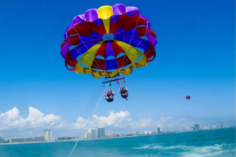 parasailing at myrtle beach south carolina usa