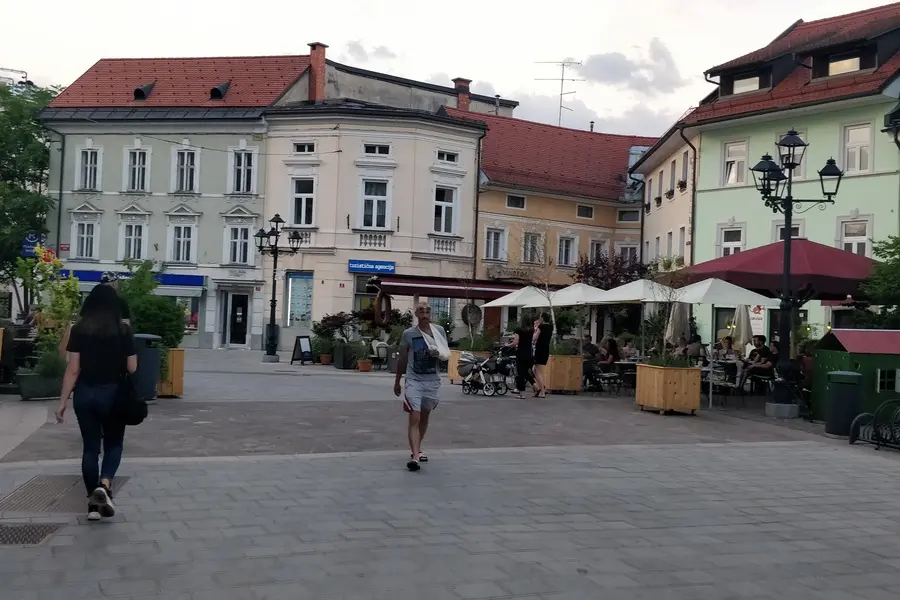 Maistrov trg kranj slovenia