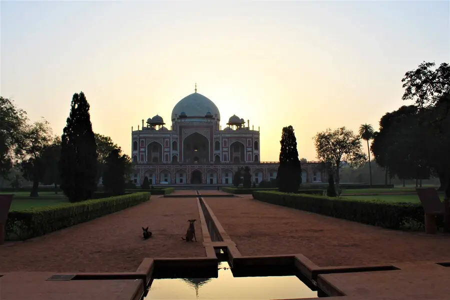 mughal char bagh humayun's tomb delhi india