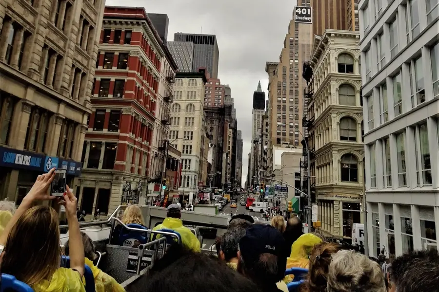 new york city hop-on-hop-off bus