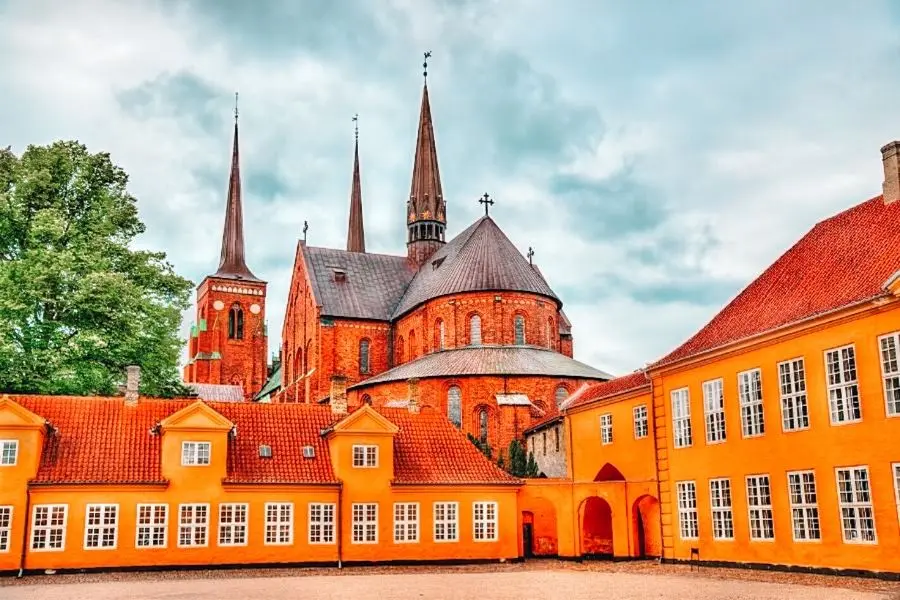 roaskilde cathedral denmark copenhagen day trips
