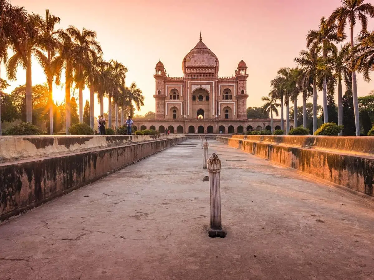 tomb of safdarjung in delhi india