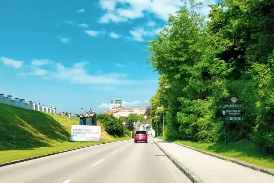 vienna to wachau valley day trip by car