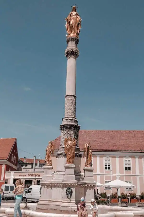 virgin mary column fountain kaptol square