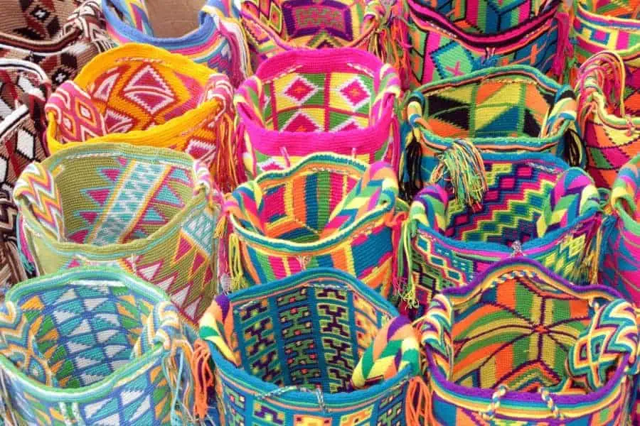wayuu aboriginal bags colombia traditional arts crafts